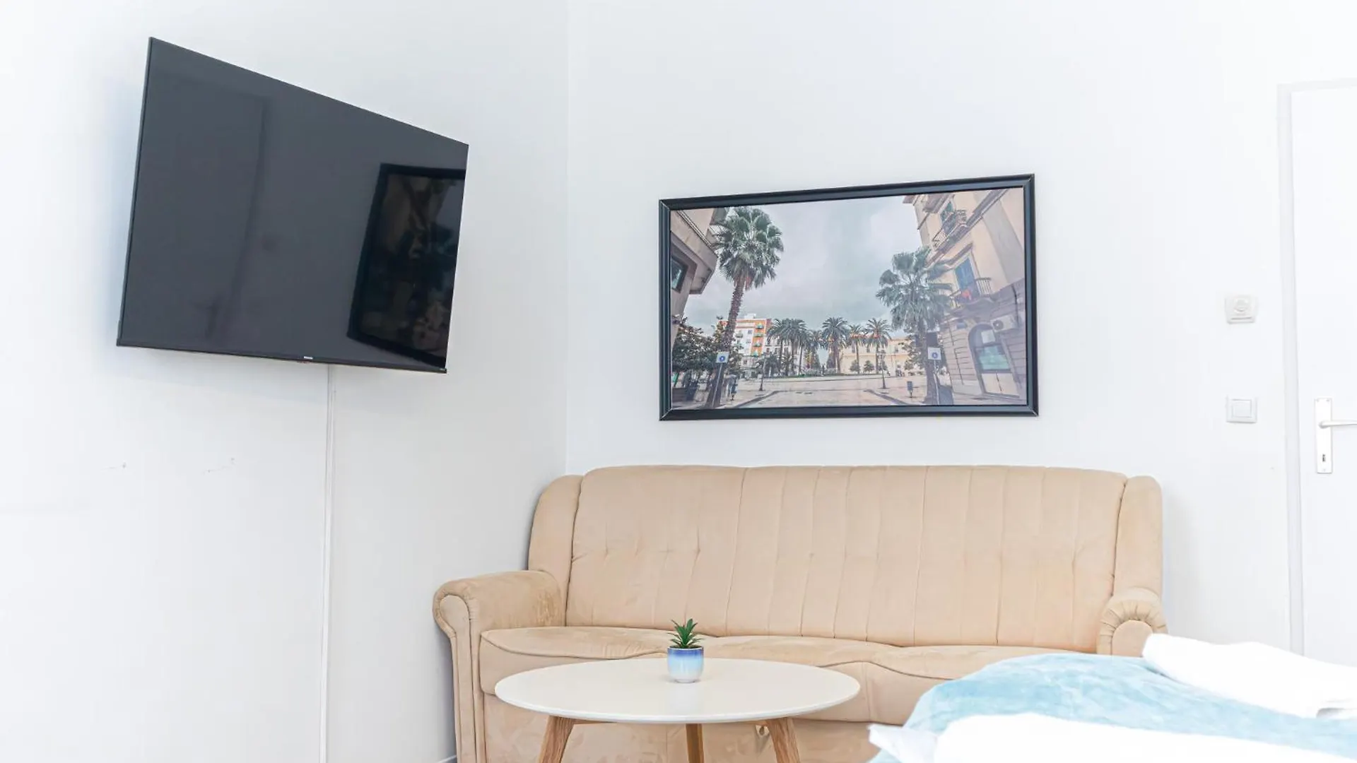 Budget And Friendly 3Br Apt Ideal For Long Stays Vienna Apartment